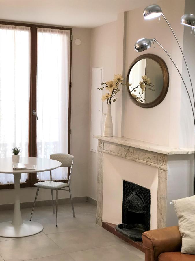 Le Petit Bijou Sete, Quatre Appartements Au Centre Ville, Trois Avec Vue Canal Zewnętrze zdjęcie